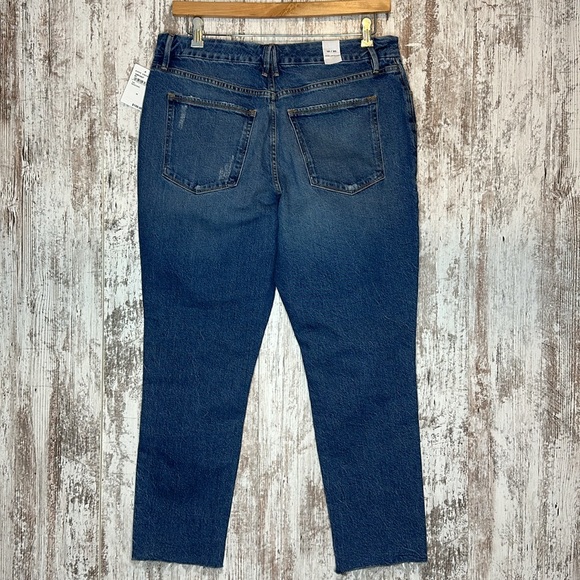 Good American The Weekender Distressed High Rise Straight Leg Jean 10/30 - Picture 5 of 10